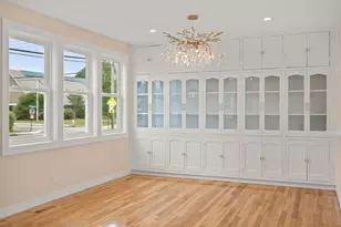 331 Burncoat St, Worcester, MA 01606 - Photo 14