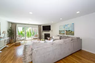 26 Denmark Ln, Needham, MA 02492 - Photo 8