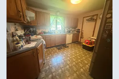 250 Ramblewood Dr, Springfield, MA 01118 - Photo 6