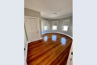 24 Howes St #3, Boston, MA 02125 - Photo 4