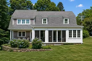 51 Davis St, Tisbury, MA 02568 - Photo 1