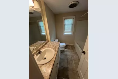 11 Vine Street, Oxford, MA 01540 - Photo 10