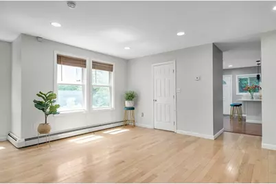 39 Hawthorne #39, Boston, MA 02119 - Photo 4