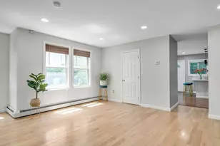 39 Hawthorne, Boston, MA 02119 - Photo 4