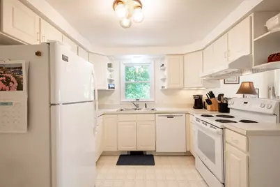 72 Moonstone Way, Tisbury, MA 02568 - Photo 10