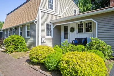 148 Clover Hill Dr, Agawam, MA 01030 - Photo 4