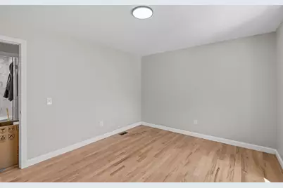 37 Murray St, Providence, RI 02909 - Photo 20