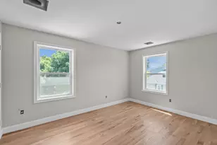 37 Murray St, Providence, RI 02909 - Photo 12