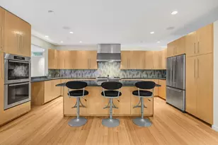 28 Kesseler Way, Newton, MA 02467 - Photo 4