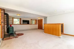 10 Ellis St, Medway, MA 02053 - Photo 14
