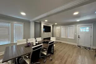 33 Hamilton St, Medford, MA 02155 - Photo 4