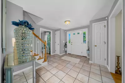257 Howe St, Methuen, MA 01844 - Photo 6