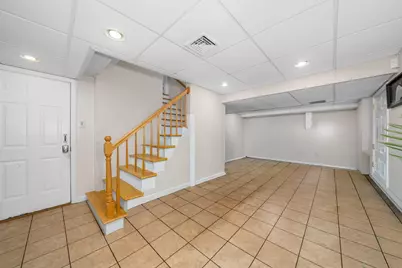257 Howe St, Methuen, MA 01844 - Photo 36