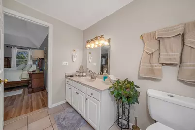 257 Howe St, Methuen, MA 01844 - Photo 22