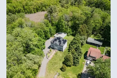 257 Howe St, Methuen, MA 01844 - Photo 2