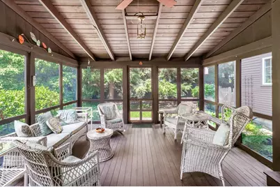 49 Walnut Rd, Hamilton, MA 01982 - Photo 10