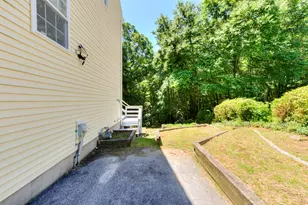 39 Ledgecrest Dr, Worcester, MA 01603 - Photo 40