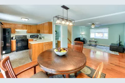 39 Ledgecrest Dr, Worcester, MA 01603 - Photo 10