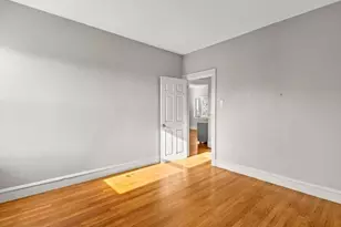 1553 Rodman St, Fall River, MA 02721 - Photo 10