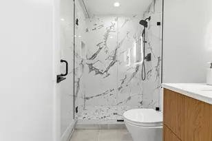 39 G St, Boston, MA 02127 - Photo 32