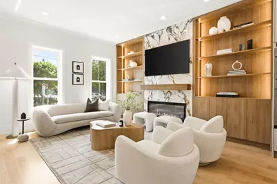 39 G St, Boston, MA 02127 - Photo 4