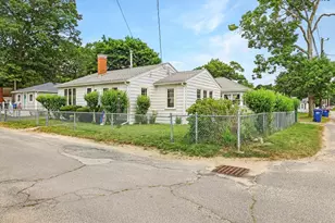 17 Swift Ave, Wareham, MA 02571 - Photo 2