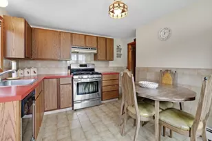 17 Swift Ave, Wareham, MA 02571 - Photo 8