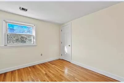 72 Cambridge Road #2, Woburn, MA 01801 - Photo 18