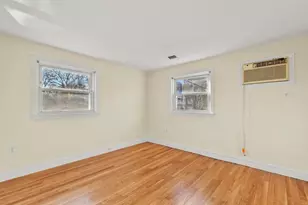 72 Cambridge Rd, Woburn, MA 01801 - Photo 20