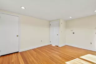 72 Cambridge Rd, Woburn, MA 01801 - Photo 24