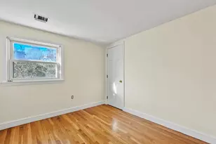 72 Cambridge Rd, Woburn, MA 01801 - Photo 18