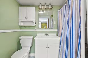 72 Cambridge Rd, Woburn, MA 01801 - Photo 26