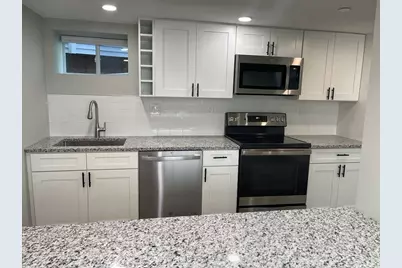 33 Jackson Ave #1R, Everett, MA 02149 - Photo 1
