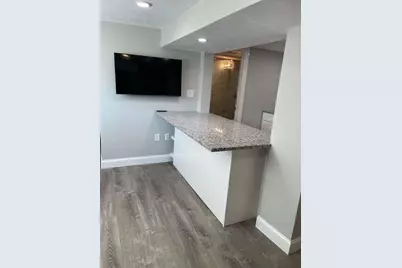 33 Jackson Ave #1R, Everett, MA 02149 - Photo 8
