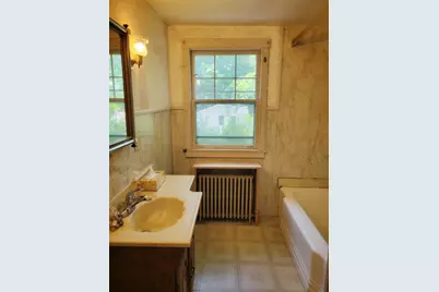 124 Burbank Ave, Warren, MA 01083 - Photo 8