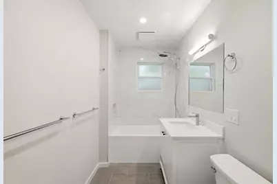 11 Mount Pleasant St #11, Waltham, MA 02452 - Photo 8