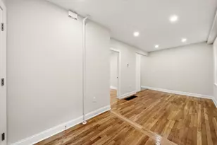 11 Mt Pleasant St, Waltham, MA 02452 - Photo 10