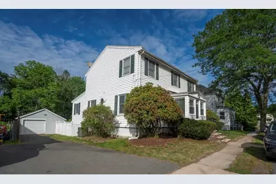 3 Winnegance Ave, Peabody, MA 01960 - Photo 2