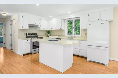 295 Westwind Cir, Barnstable, MA 02655 - Photo 12