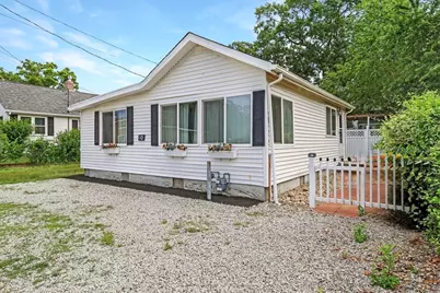 10 Barnes Street, Wareham, MA 02571 - Photo 2