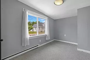 10 Barnes St, Wareham, MA 02571 - Photo 14