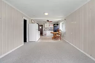 10 Barnes St, Wareham, MA 02571 - Photo 10