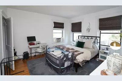1038 Beacon St #401, Brookline, MA 02446 - Photo 2