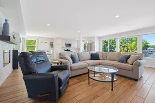 35 Jones St, Wrentham, MA 02093 - Photo 12