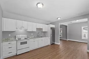 18 The Clearing St, Lunenburg, MA 01462 - Photo 2
