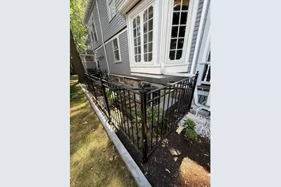 97 Sewall #5, Brookline, MA 02446 - Photo 4