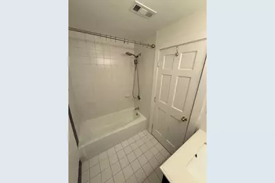 97 Sewall #5, Brookline, MA 02446 - Photo 22