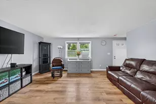 2 Bryant St, Freetown, MA 02702 - Photo 12
