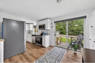 2 Bryant St #D, Freetown, MA 02702 - Photo 8