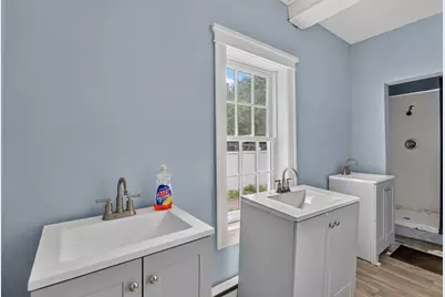 243 Central St, Springfield, MA 01105 - Photo 24